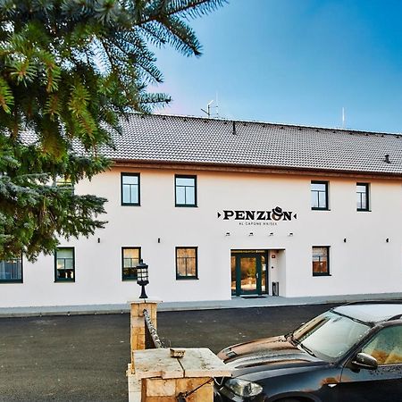 Penzion Al Capone Mnisek Mníšek pod Brdy Eksteriør billede